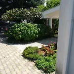 Apartmani Mirjana Valica