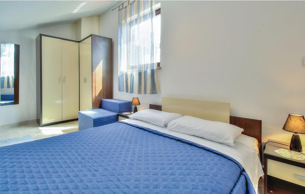 Apartment Apartmani Mirjana Valica *